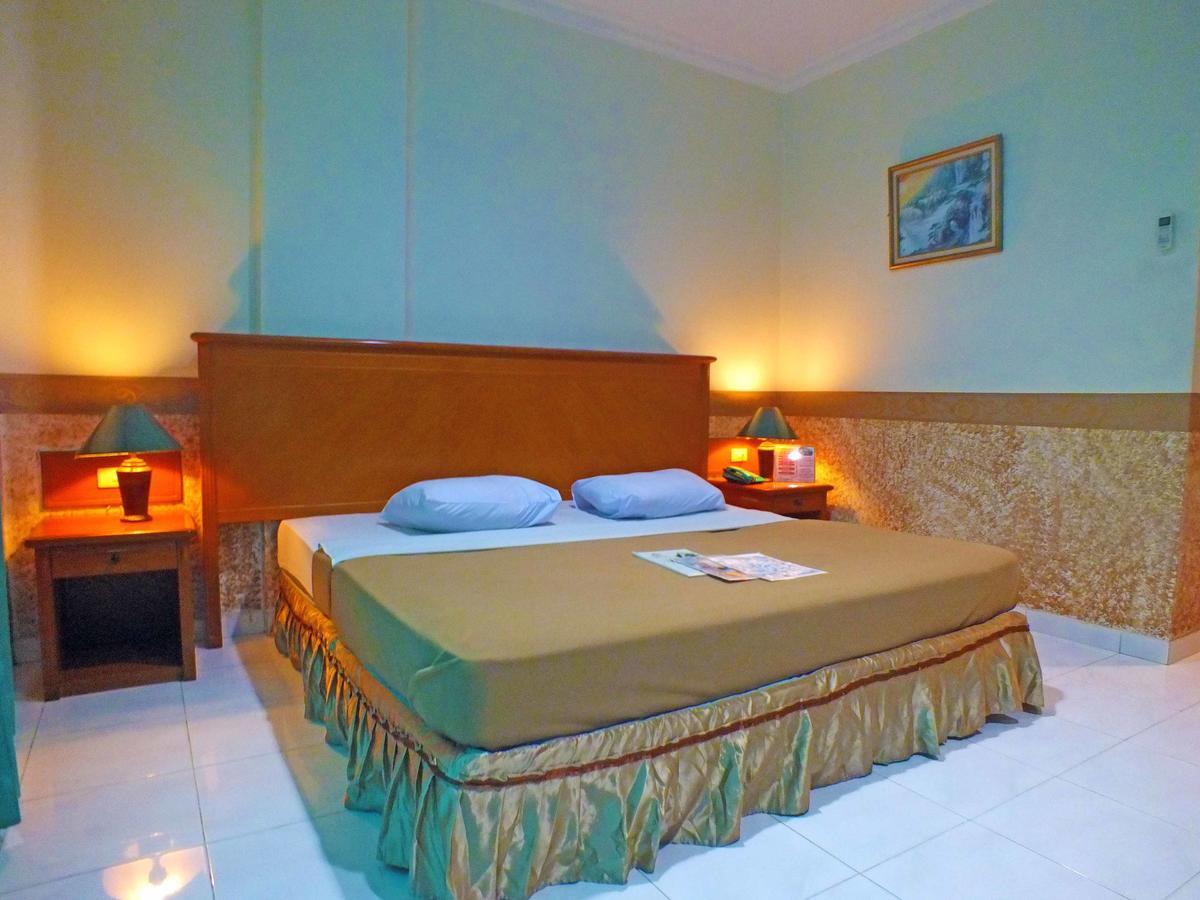 Hotel Puri Kwitang Jakarta Exterior photo