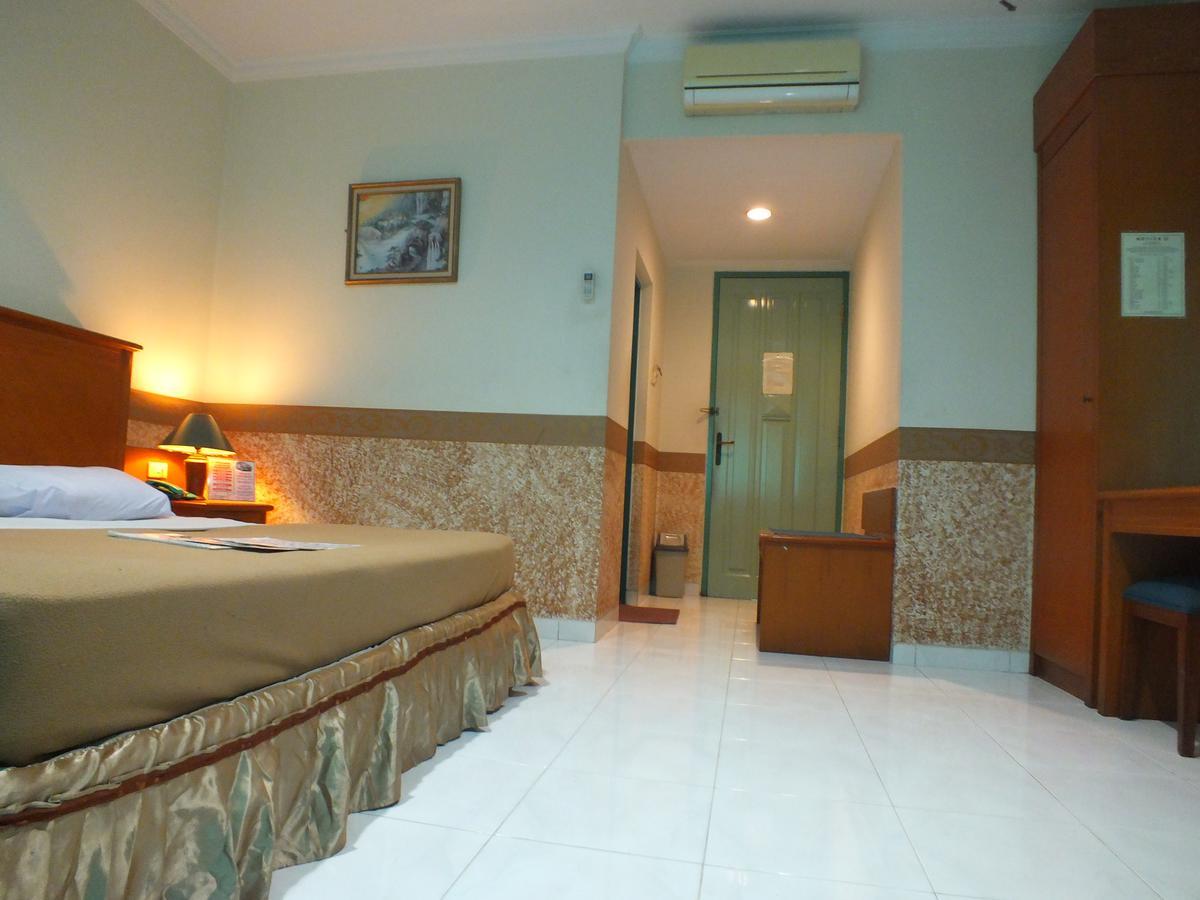 Hotel Puri Kwitang Jakarta Exterior photo